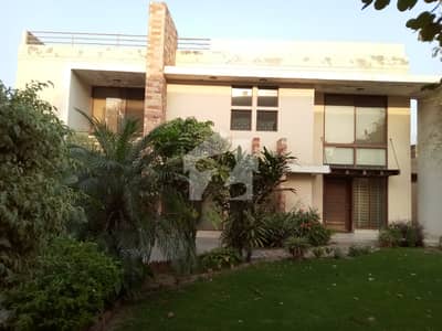 شادمان 2 شادمان,لاہور میں 5 کمروں کا 2 کنال مکان 23.0 کروڑ میں برائے فروخت۔