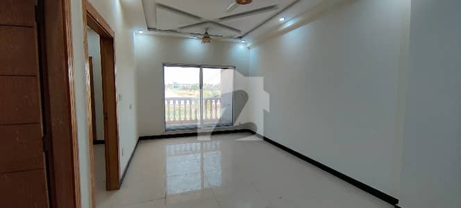 2 BED LUXURY APARTMENTS AVAILABLE FOR RENT ALL FACILITIES AVAILABLE