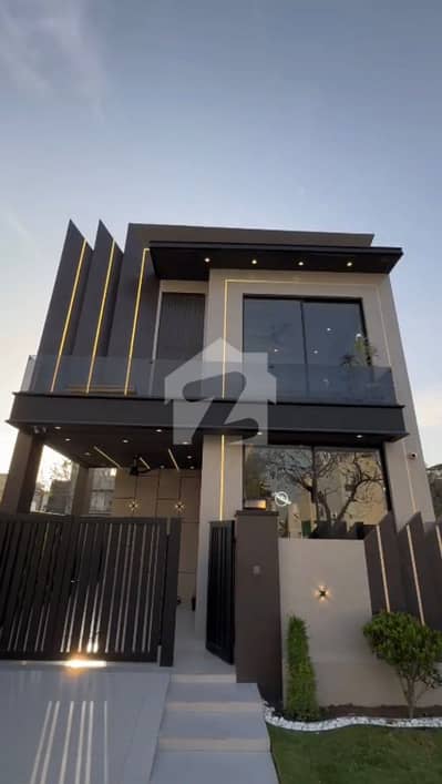 FIVE-MARLA SEMI FURNISHED HOUSE AVAILABLE FOR SALE