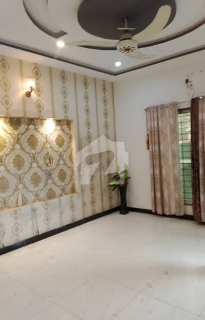 10 Marla Single Storey Independent House For Rent With All Utility Connection's Near Ucp University & Shaukat Khanam Chowk