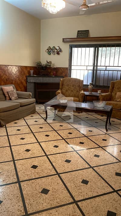 1000 Sq Yd Twin Houses for Sale on Main Nazmuddin Road Prime Location in F-7 Islamabad | 45 Crore
