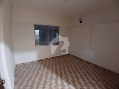 2BL 800 SQFT LEASE 3 FLOOR VERY EXCELLENT CONDITION. . .