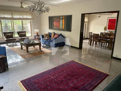 Furnished 2 Bed Upper Portion Ideal For Expats