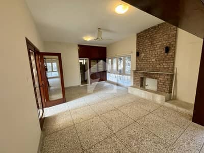 Triple Storey House For Rent In F-6 On Prime Location