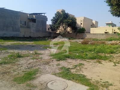 1 Kanal Residential Plot Available In Block K1 Wapda Town Phase 1