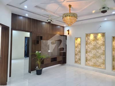 10 Marla Brand New Upper Portion For Rent In Bahria Orchard