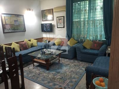 Corner 5 Marla Triple Storey House For Sale Solid Construction Owner Build House In Wapda Town Phase 1