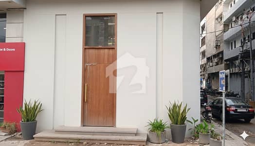 High-Traffic Location Near Khayaban E Ittehaad Shop For Rent