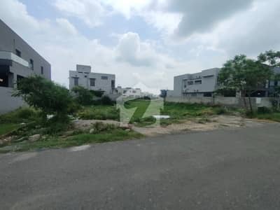 Near 100' Road Walking Distance 25K Park and Sector Mosque - Best For Living Under Low Budget and Most Peaceful area.