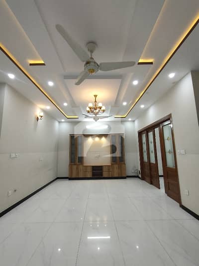 40/80 (14Marla) House Available For Rent In G13 40/80 (14Marla) House Available For Rent In G13