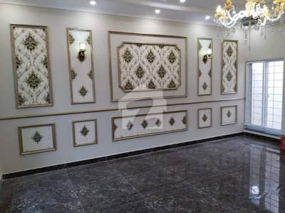 Brand New 1 Kanal Full House Available for Rent