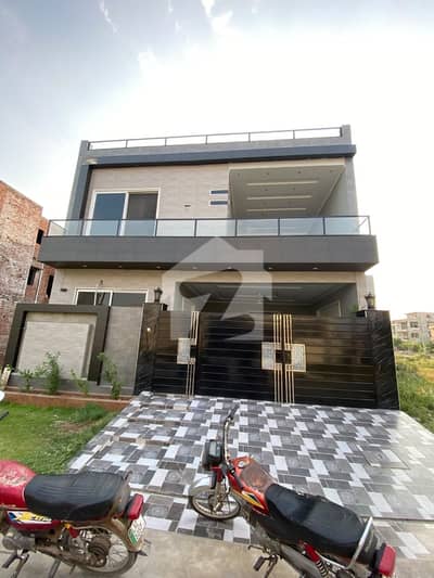 10 Marla upper portion barnd new house 10 Marla upper portion barnd new house