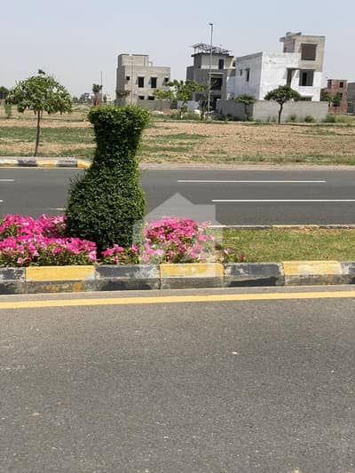 رئیل پام سٹی ایمن آباد موڑ,گوجرانوالہ میں 7 مرلہ رہائشی پلاٹ 1.1 کروڑ میں برائے فروخت۔
