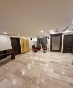 Luxury 14 Marla Villa Available for Sale in Defence Raya Luxury 14 Marla Villa Available for Sale in Defence Raya