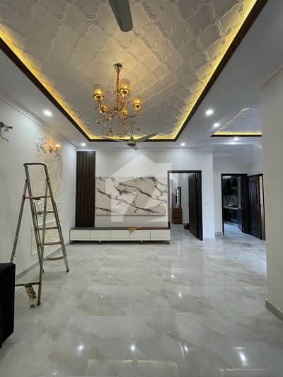 7 MARLA GROUND FLOOR AVAILABLE FOR RENT
