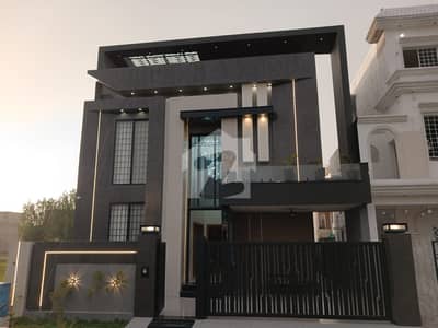 10 Marla Luxury House For Sale in Citi Housing