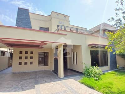 One Kanal Slightly Used Ultra Modern Designer Owner Build Bungalow For Sale At Prime Location Of DHA Lahore Near To Park Masjid & Commercial Market. One Kanal Slightly Used Ultra Modern Designer Owner Build Bungalow For Sale At Prime Location Of DHA Lahore Near To Park Masjid & Commercial Market.