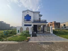 10 Marla Ultra Luxury Brand New Owner Build House Available For Sale