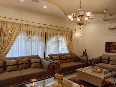 ڈی ایچ اے فیز 7 ڈی ایچ اے ڈیفینس,کراچی میں 5 کمروں کا 1 کنال مکان 18.0 کروڑ میں برائے فروخت۔