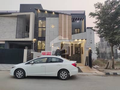 7 Marla 60 Wide Road's Double Unit Most Luxurious and Modern Elevation House Near To Park, Lake City Mall, Or Ring Road