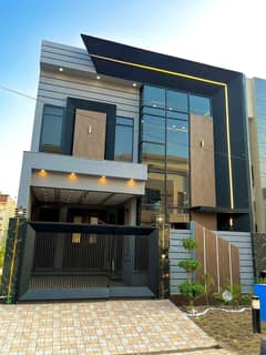 Royal Orchard 5 Marla Luxury House 3 Bed Attach Bath Double TV Lounge Double Kitchen For Sale Available