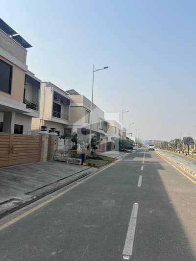 Facing Park Luxurious 5 Bed Spacious Brig House for sale in Askari 10 Sec-S!