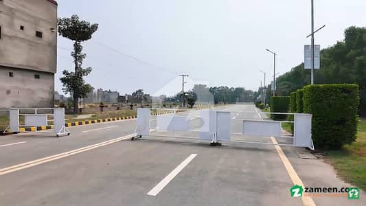 3 Marla Hot Location Plot For Sale Near Manawan GT Road