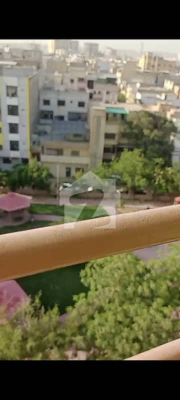 ناظم آباد 1 ناظم آباد,کراچی میں 2 کمروں کا 4 مرلہ فلیٹ 1.25 کروڑ میں برائے فروخت۔