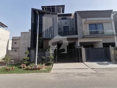 Fully Furnished 5 Marla House with 8 kw hybrid solar net metering For sale In Royal Orchard - Block F Multan