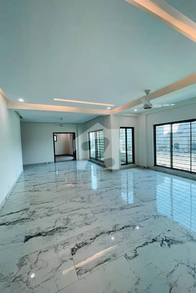 Brand New Open View Beautiful 4 Bed Spacious Flat For Urgent Sale In Askari 10 Sec-S!