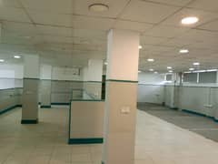 Stunning 3000 Square Feet Office In Blue Area Available