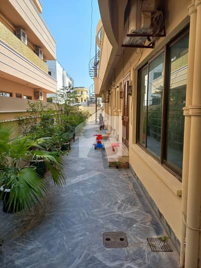 Luxury Duplex 500 Yard Double Storey House For Sale G-11/3, Street 110