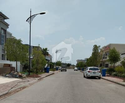 Sector M 10 Marla plot for sale in bahria enclave Islamabad possessionable and developed plot and hieghted location