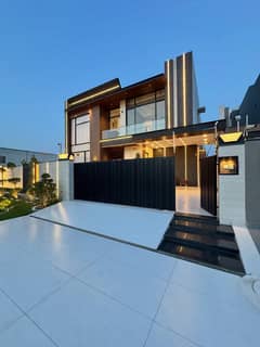 10 MARLA BEAUTIFUL HOUSE FOR SALE