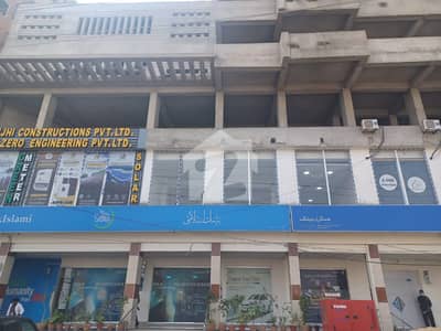 Prime Road-Facing Commercial Shop for Sale in Signature Tower 276 Sq. Ft