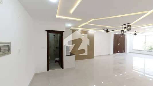 Commerical Office 2nd Floor For Rent in I-8 Markaz