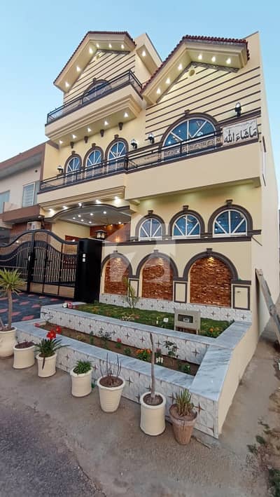 7 Marla brand new luxury and elegant designer house available for sale in G-13 sector of Islamabad with all basic amenities. 7 Marla brand new luxury and elegant designer house available for sale in G-13 sector of Islamabad with all basic amenities.