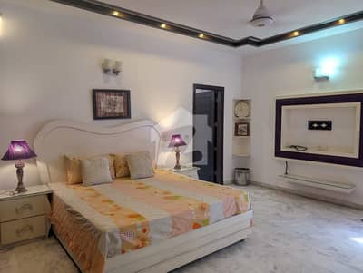 20 MARLA FULLY FURNISHED UPPER PORTION AVAILABLE FOR RENT