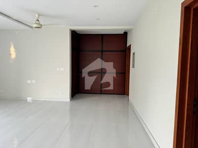 B-17 Block B Close To Gate-1 40*80 Corner House Upper Portion Available For Rent