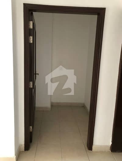 ڈیفینس رایا ڈی ایچ اے ڈیفینس,لاہور میں 4 کمروں کا 10 مرلہ مکان 5.75 کروڑ میں برائے فروخت۔ ڈیفینس رایا ڈی ایچ اے ڈیفینس,لاہور میں 4 کمروں کا 10 مرلہ مکان 5.75 کروڑ میں برائے فروخت۔