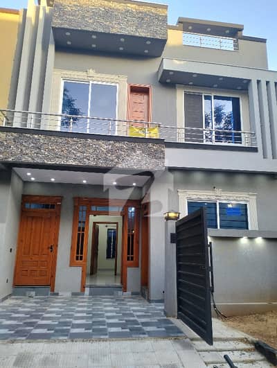 4 Marla Brand New House for sale