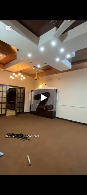 نیسپاک ہاؤسنگ سوسائٹی فیز 3 - بلاک اے نیسپاک سکیم فیز 3,ڈیفینس روڈ,لاہور میں 7 کمروں کا 1 کنال مکان 2.3 لاکھ میں کرایہ پر دستیاب ہے۔ نیسپاک ہاؤسنگ سوسائٹی فیز 3 - بلاک اے نیسپاک سکیم فیز 3,ڈیفینس روڈ,لاہور میں 7 کمروں کا 1 کنال مکان 2.3 لاکھ میں کرایہ پر دستیاب ہے۔