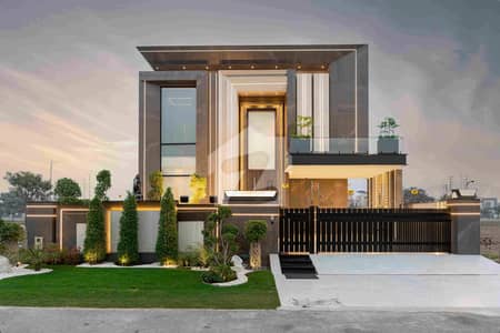 ANW REAL ESTATE PROUDLY OFFERS: 1 KANAL ELEGANT AND FULLY MAINTAINED SUPER HOT LOCATED BUNGALOW IS AVAILABLE IN THE BEST BLOCK OF DHA PHASE 7 LAHORE.