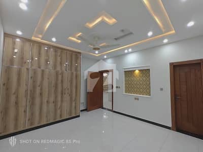 Bahria Town Phase 4 House For Sale