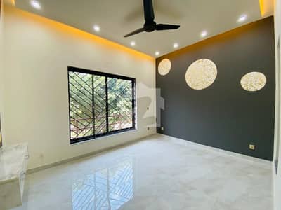 5 Marla Luxury Designer House Back Park Back Open Life Time