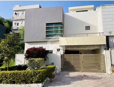Rafi Block 5 Marla Owner Build House Prime Location With Gas Rafi Block 5 Marla Owner Build House Prime Location With Gas