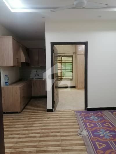 2 Bed First Floor Apartment available for rent near liaqat bagh murree road
