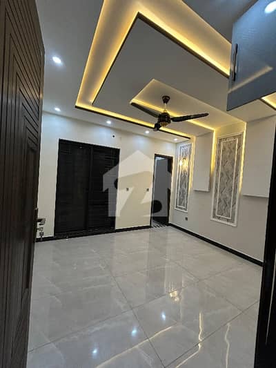 5 Marla Upper Portion Available For Rent Park View City Lahore