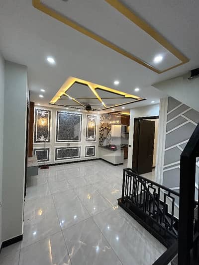 5 Marla Upper Portion Available For Rent Park View City Lahore