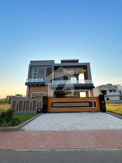 10 Marla Triple Story Luxurious Brand New House for Sale| Prime Location| Bahria Town